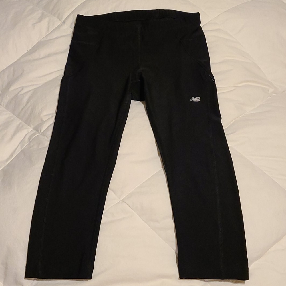 🏃‍♀️3/$30 New Balance Cropped Running Tights
